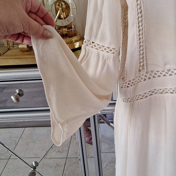Amuse Society Crochet Boho Mini Dress Cream White Size M $105 - Picture 3 of 6